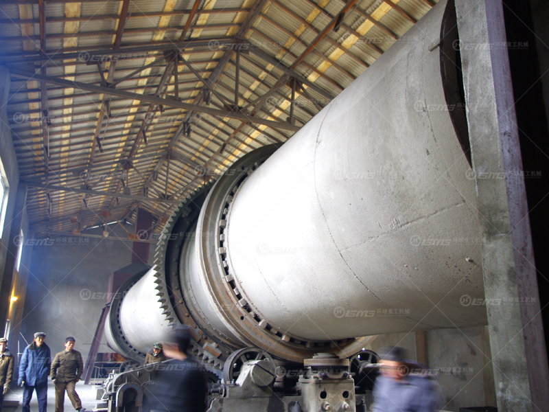 機立窯水泥生產線現(xiàn)場實拍.jpg 機立窯水泥生產線現(xiàn)場實拍.jpg